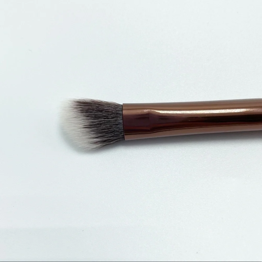 Luxie Rose Gold 5-Piece Set of Eye Brushes & Versatile Small Duo Fiber Brush